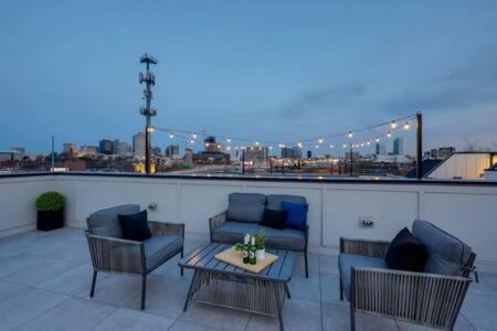 The Ireland - Rooftop Views, 9 Min To Broadway Villa Nashville Dış mekan fotoğraf